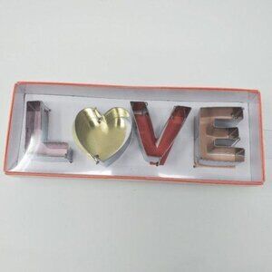 Meri Meri "LOVE" Metal Cookie Cutter